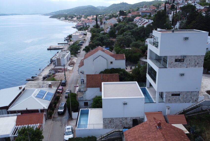 DCIM100MEDIADJI_0453.JPG