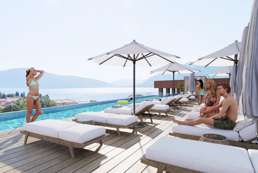 64a7ef0cc11009bfb1bbec3b_Roof Pool