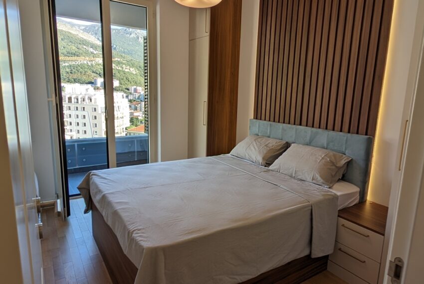 654e25c63802c0f923829997_33- Bedroom 1