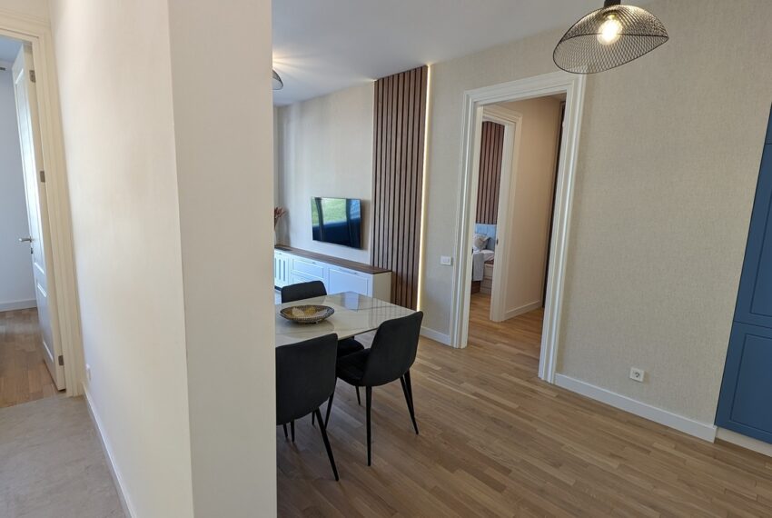654e25c66d9fa007141ea815_25- Hallway 3
