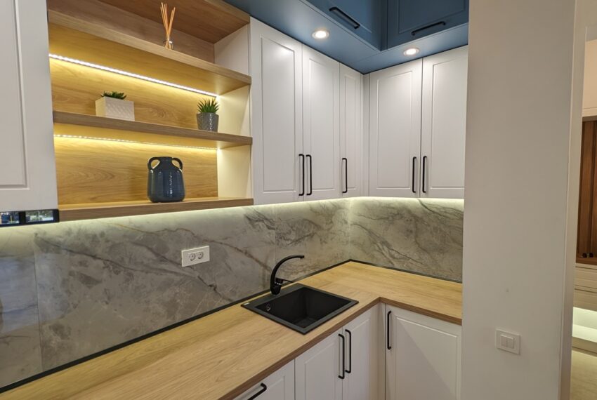 654e25c6e0aaba0c67a5ef7c_31- Kitchen