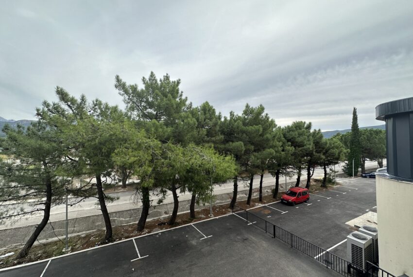 herceg novi budva bar kotor tivat czarnogora mieszkanie dom sprzedaz wynajem apartament kup inwestycja albania balkany (2)
