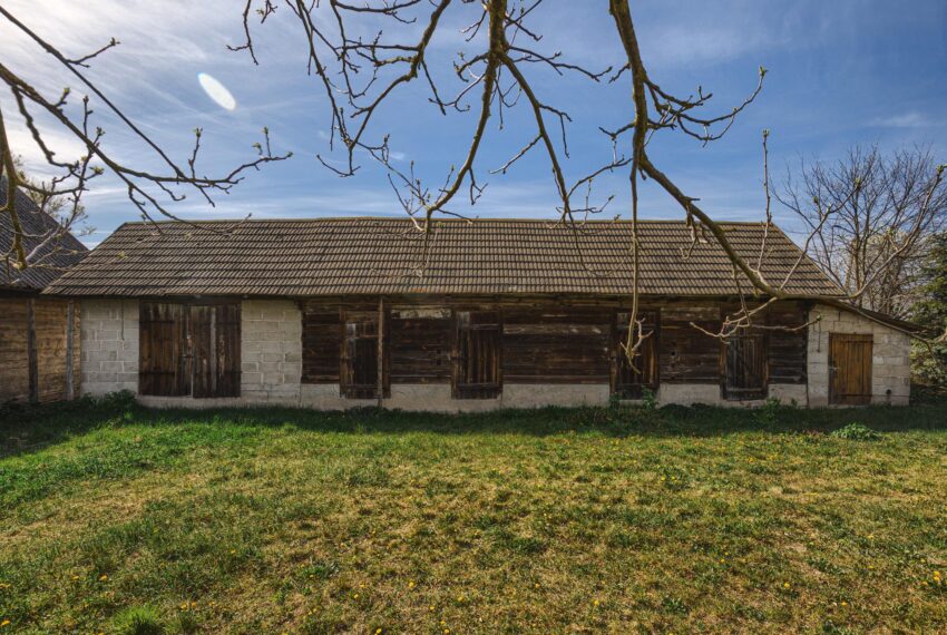 pulsze dom podlasie siedlisko działka nieruchomosc agro agrobiznes agroturystyka inwestycja na wsi wojszki stodola (12)