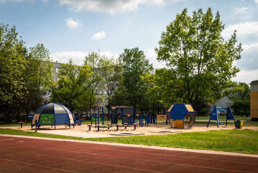 spacerowa 8 białystok mieszkanie zakup kupie nieruchomości inwestycja wynajem lokator dom bialystok bojary centrum parter ogrodek (1) (Copy)